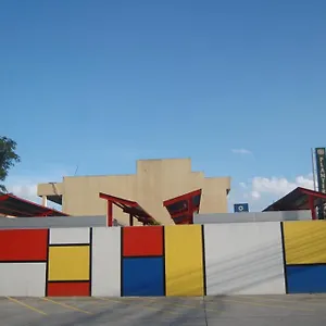 2* Hotel V