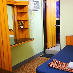 2* Bed & Breakfast Hensonvile Place